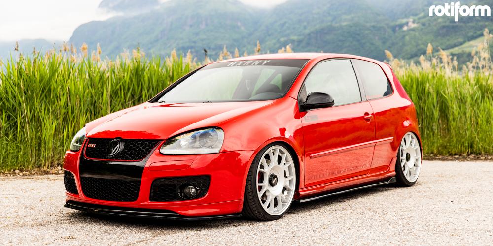 Volkswagen Golf Rotiform TUF-R